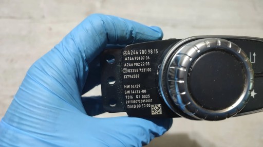 Mercedes-Benz A-classa W176 17r. 1.5cdi Panele of control radia