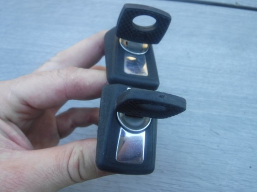 MERCEDES W124 lock key lock cylinder of a lock door