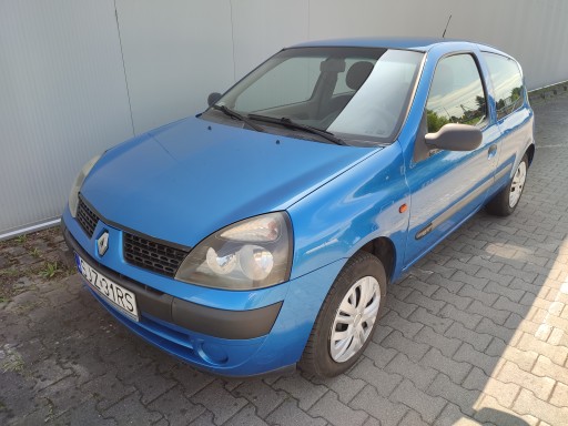 Renault Clio II Hatchback 1.2 i 16V 75KM 2001