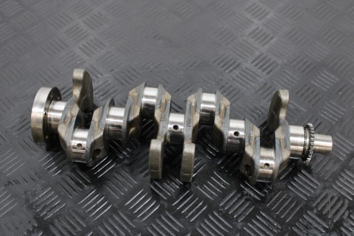 ALBERO MOTORE 04E105209A VW PASSAT B8 3G0 LIFT 1,4 GTE