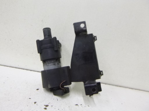 POMPE CIRCULATION D’EAU ÉLECTROVANNE MERCEDES VITO W638