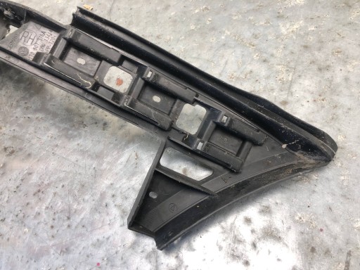 bumper bracket right rear part VW TOURAN and 1T0807376A
