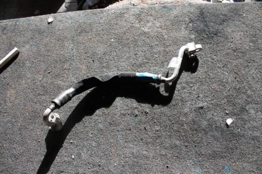 2352. Schlauch klimaanlage PORSCHE MACAN 95B816720D
