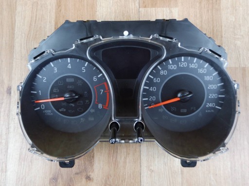 Nissan Juke 2016 1.2 T 115KM MANUAL dials BV11D