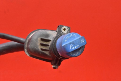 Behälter des Gasses ADBLUE 5Q0131877F SKODA OCTAVIA 3 III 2.0 TDI 184 KM 17-20