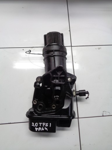 AUDI A4 2.0TFSI oil filter holder 06F115397H