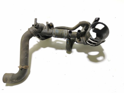 A6512000615 A6512000456 - КОРПУС ТЕРМОСТАТА + КРЕПЛЕНИЕ ФИЛЬТРА SPRINTER 906