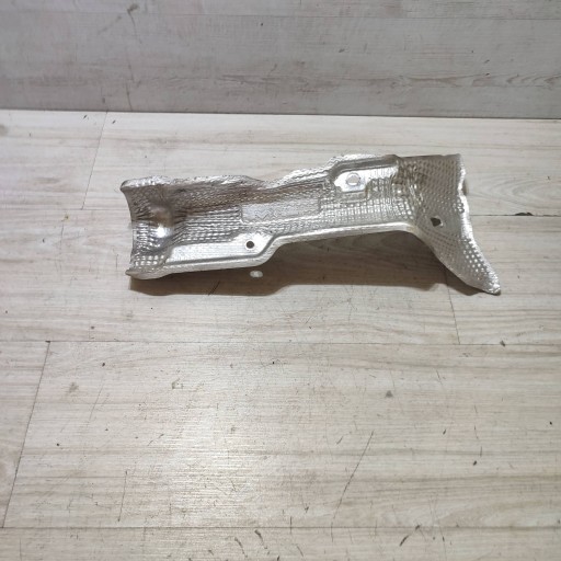 Blende Abdeckung termiczna des Auspuffs Opel Corsa F 9824886080