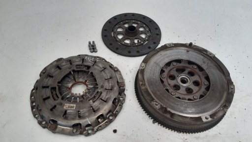 frizione VOLANO USATO 7524974 BMW E61 525i