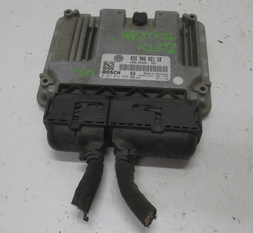 VW TOURAN 05R 2.0 TDI computer control unit of the engine 03G906021GB