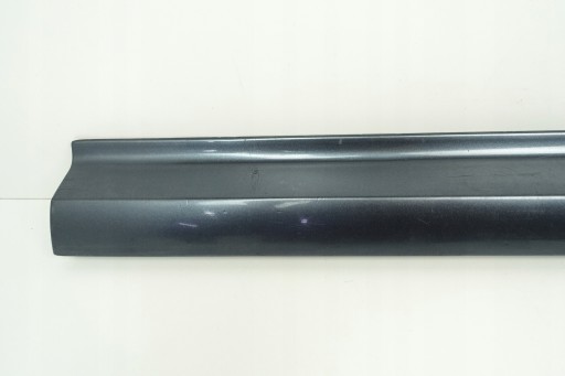 moulding door left front front AUDI A8 D3
