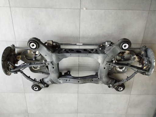 Mercedes-Benz GLE W166 axis sususpension sider rear part A1663260165