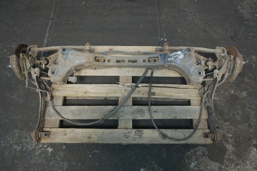 Балка задньої підвіски kia ceed і sw wagon