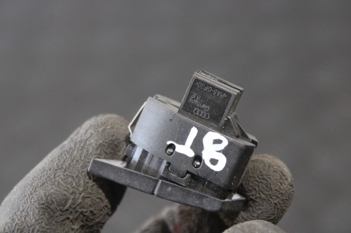 button of the opening of a lock door AUDI A5 8T 8T0 COUPE