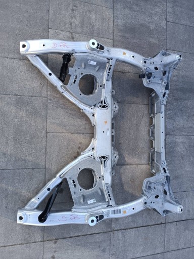 6861106 - Сани передние 2wd bmw 5 g30 g31 26км