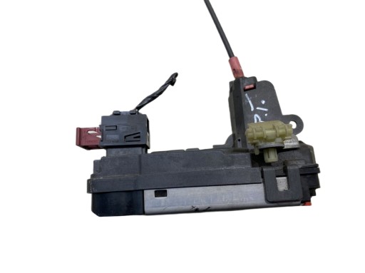 lock door right rear part OPEL ZAFIRA B 4 PIN 13210739