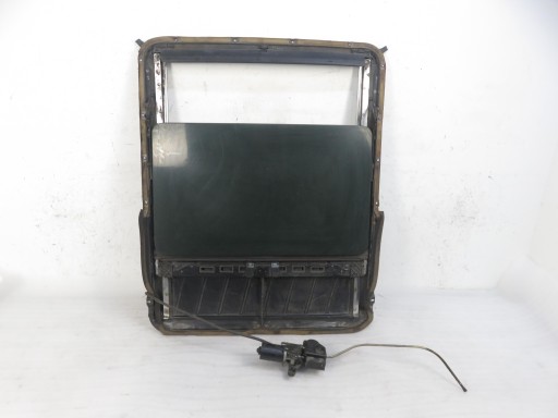 Люк MERCEDES W124 седан