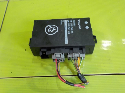 VOLVO V70 III 08 модуль управління заднім клапаном