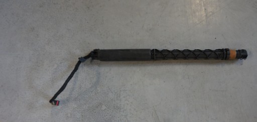 31371787 - Задній амортизатор Volvo S90