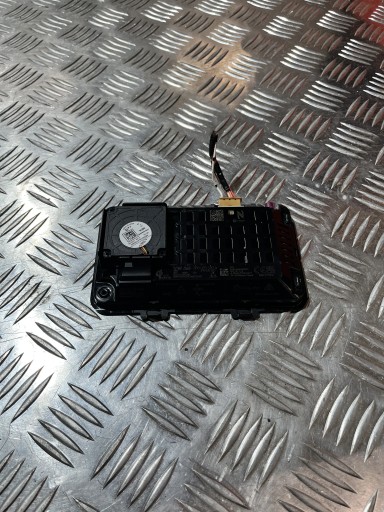 Індукційний зарядний пристрій vw golf viii 19- 3p0035502a