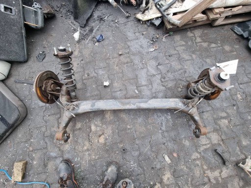 träger / Achsträger heck TOYOTA COROLLA VERSO