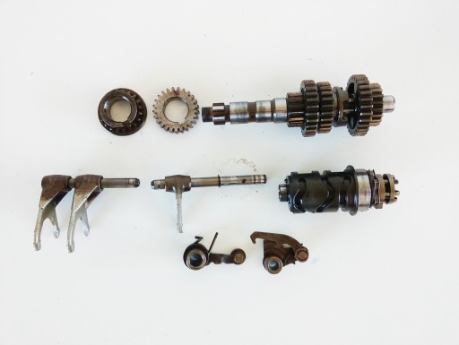 123458308 - Yamaha VIRAGO 125 коробка передач