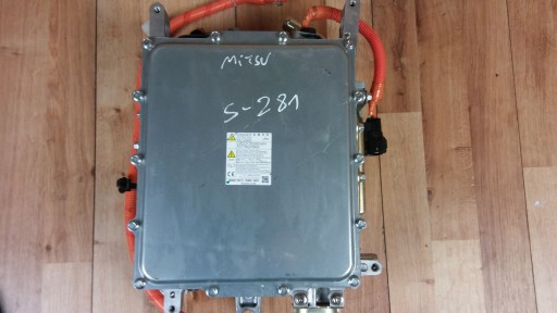 Mitsubishi Outlander III PHEV module ladowania W005T70272 9481A050 9481A082
