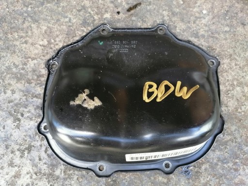 Abdeckung Blende Abdeckung des Zahnrads rechts AUDI A6 C6 2.4 V6