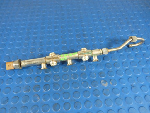 injection ramp of the fuel FABIA III 1.0 TSI