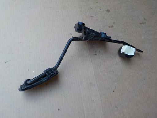Gaspedal hyundai i30 und 1,4 16v 2010r