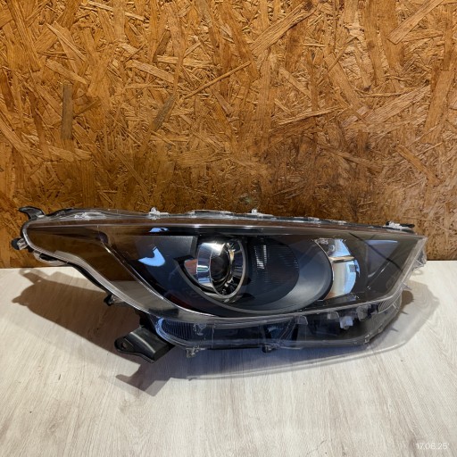 Feux phare Gauche Droit Feux phare Avant KOMPLET MAZDA 2 IV 2024 ROK Lentille