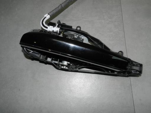 BMW 7 G12 handle left rear part KEYLESS 475