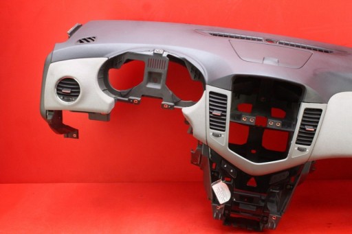 dashboard instrument panel console cockpit airbag EU CHEVROLET CRUZE 1 and 09-12