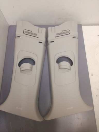 85830-N7000 85831-N7000 - TUCSON IV КРЫШКА СТОЙКИ СРЕДЫ ЛЕВАЯ ПРАВАЯ