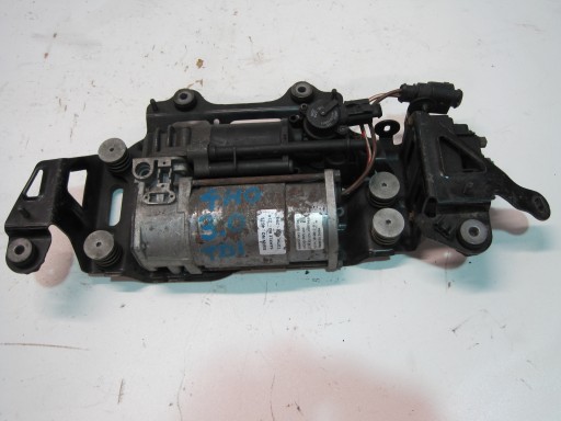 pumpa amortizera AUDI A8 D4 4H0 4H0616005C