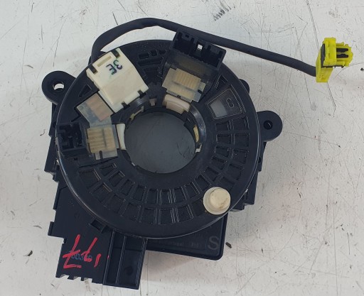 Nissan Juke and 1 F15 ring below steering wheel, airbag sensor kata steering