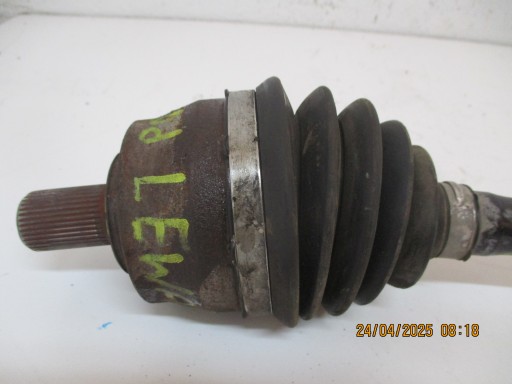 Antriebswelle links VOLVO XC40 2,0D P32240098