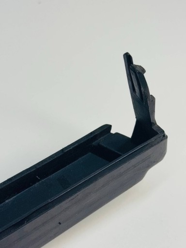 moulding below LAMPE left front BMW E46 5113-8208481