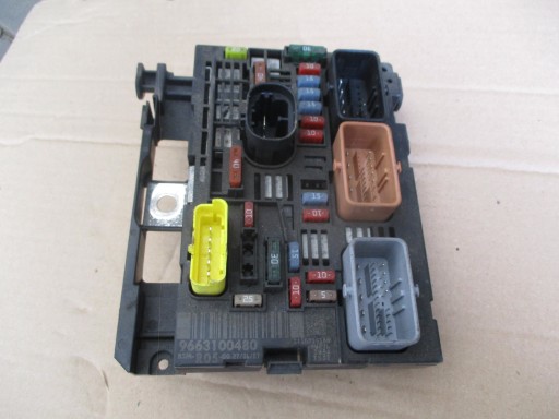 Модуль peugeot citroen bsm 9663100480 bsm r05