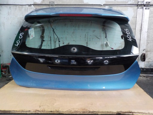 VOLVO V40 ЗАДНЯ ДВІРІ 2015 HB