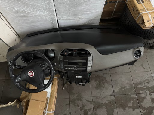 FIAT BRAVO II dashboard instrument panel EUROPA cockpit console airbag airbags ORYG