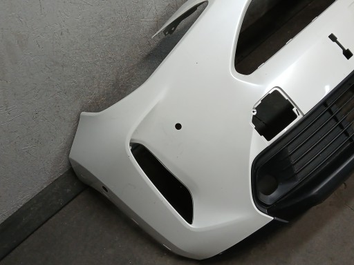 bumper front TOYOTA YARIS CROSS