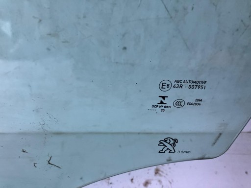 window door left front OPEL CORSA F 20R