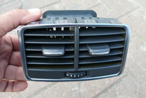 rešetka rešetka ventilacije srednja stražnji dio stražnja AUDI A6 C6 04-08r. 4F0819203B