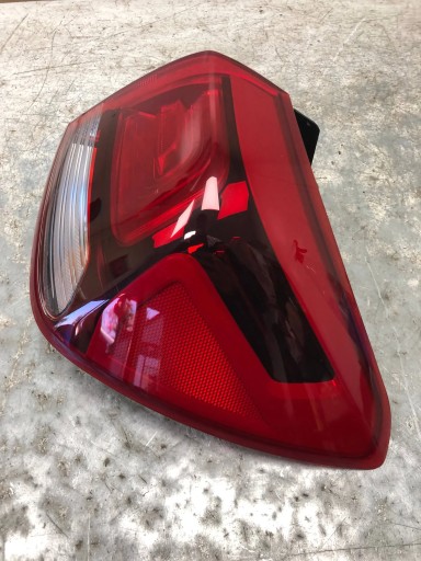 light right rear part KIA RIO IV HB 5D 92402-HB