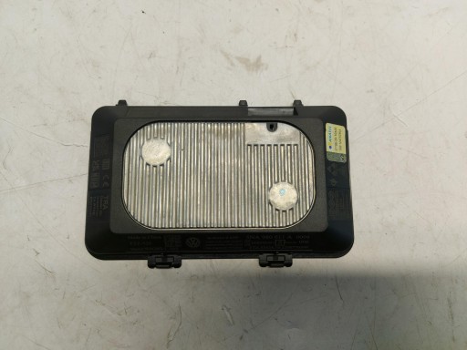 VW GOLF VIII GTD 5H0 Ladowarka indukcyjna 5NA980611A