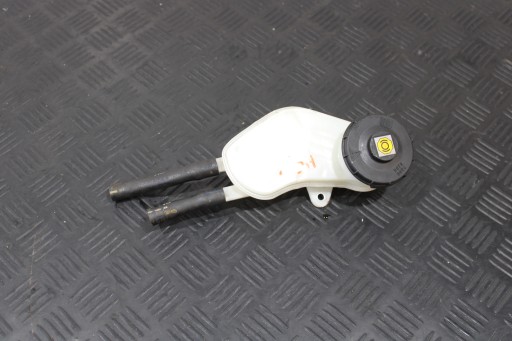 brake reservoir HONDA HRV H-RV III 3 2021- 1,5H