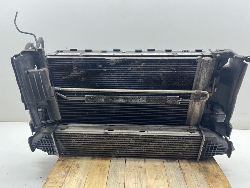 01 - Volvo s80 ii 2.4 d5 комплект радіаторів автомат