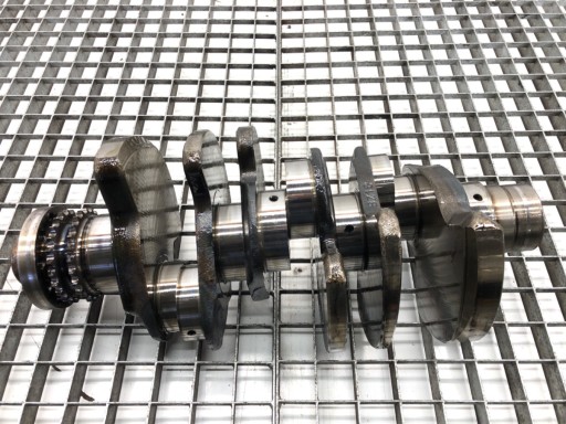 КОЛЕНВАЛ AUDI A4 B7 04-08 3.0TDI BKN