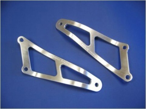 EH0034SI - Кріплення вихлопу R & G SUZUKI GSXR 1000 K7